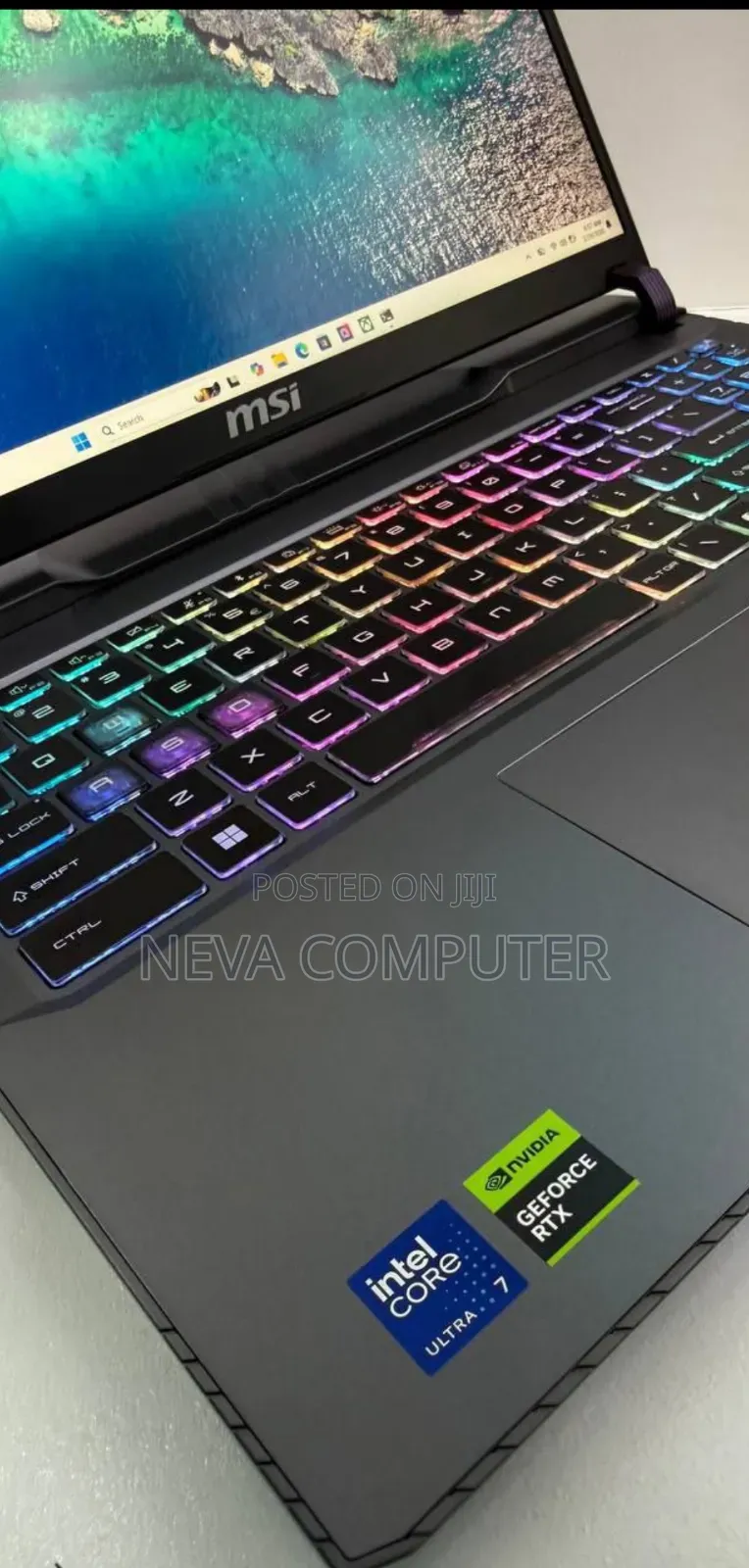 New Laptop MSI Vector 16 HX AI A2XWIG 32GB Intel Core Ultra 7 SSD 512GB