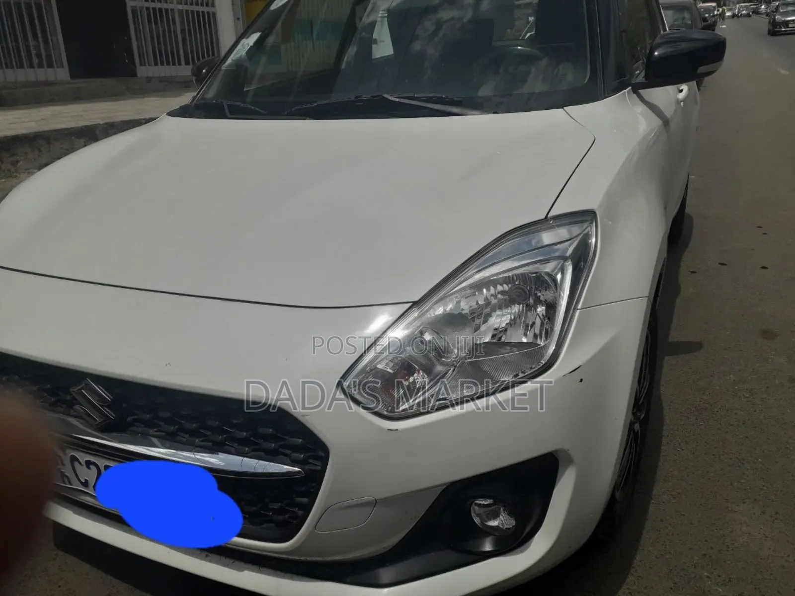 Suzuki Swift 2022 White