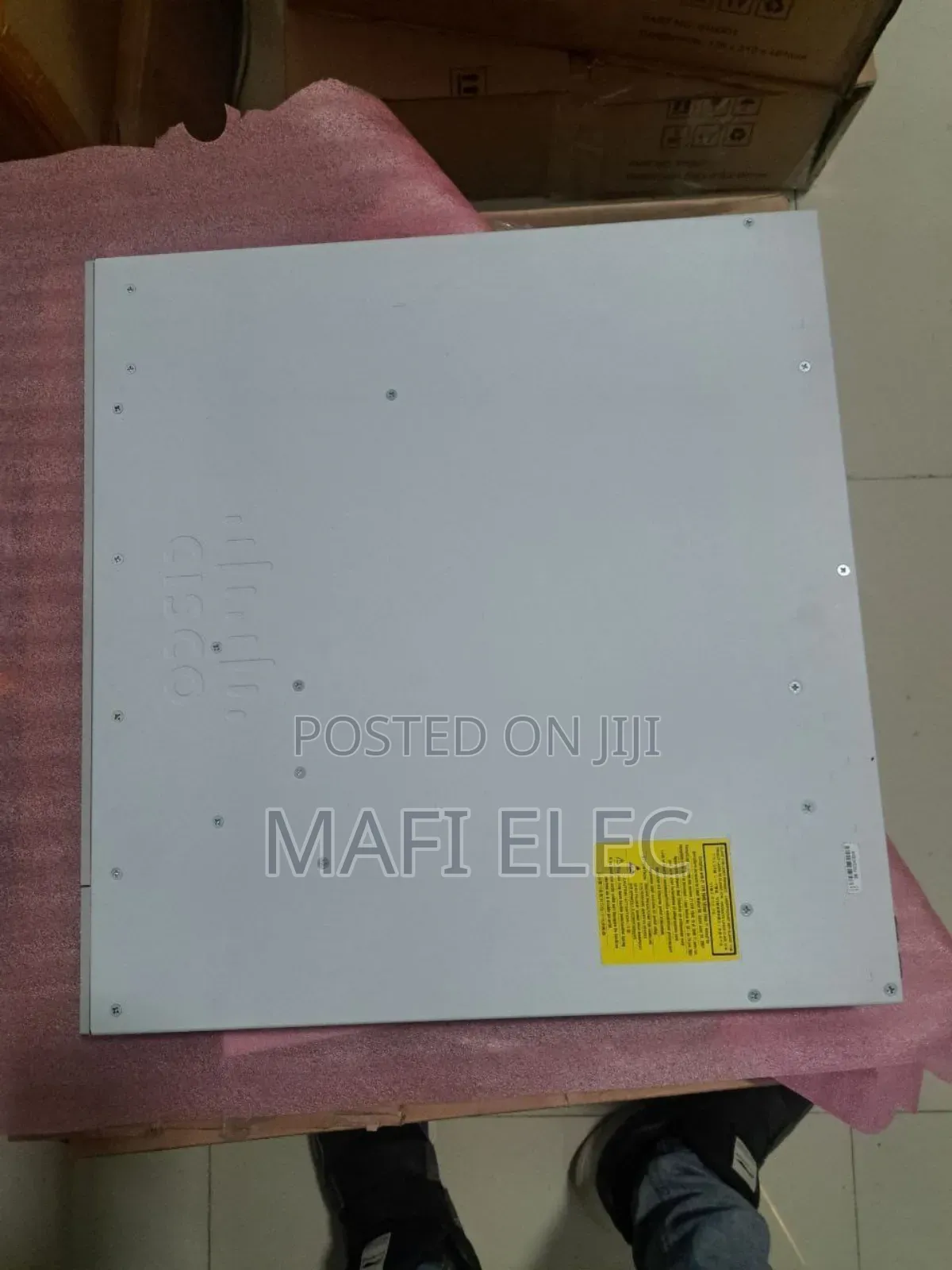 Cisco 9300 Switch