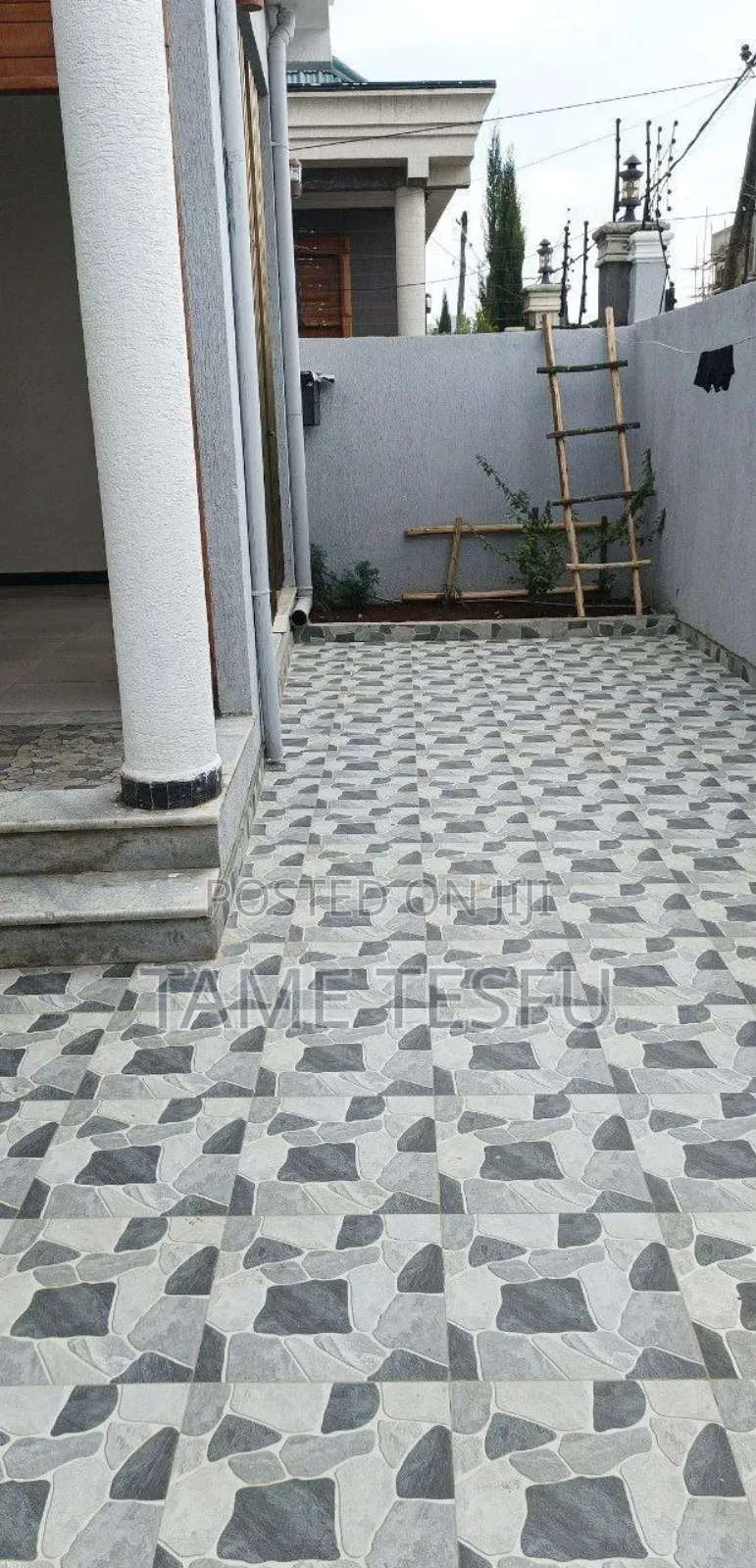 Furnished 3bdrm Villa in ሀያት, Bole for sale