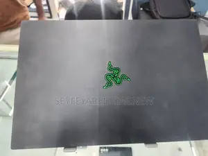 Laptop Razer Blade Advanced 32GB Intel Core i7 SSD 512GB