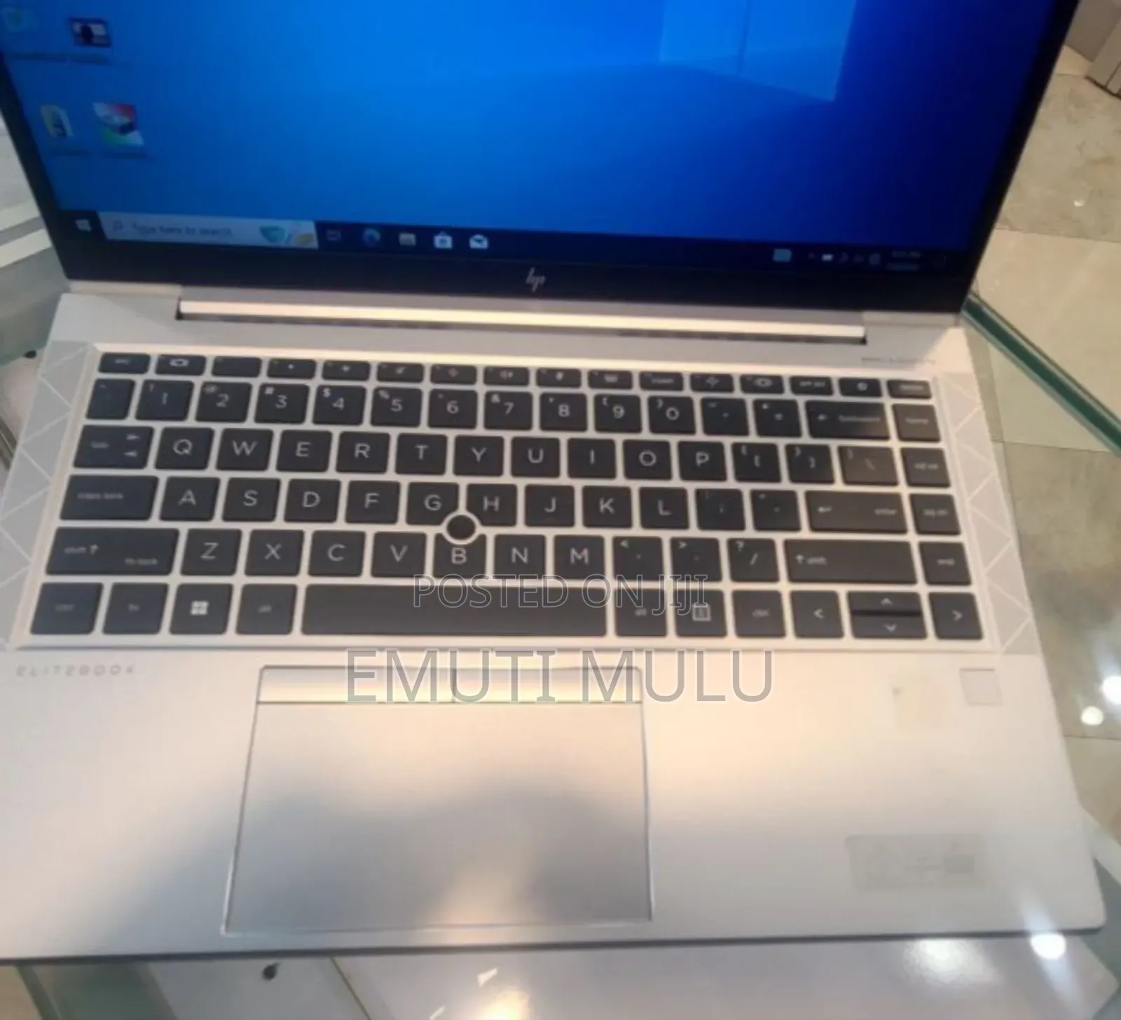 New Laptop HP EliteBook 830 G8 16GB Intel Core i7 SSD 512GB