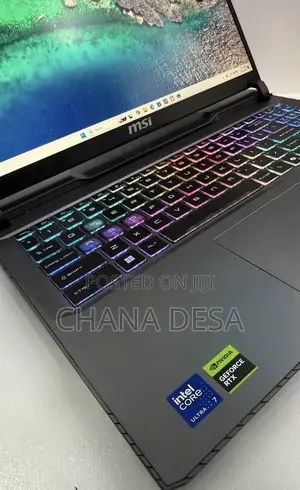 New Laptop MSI 32GB Intel Core Ultra 7 SSD 512GB