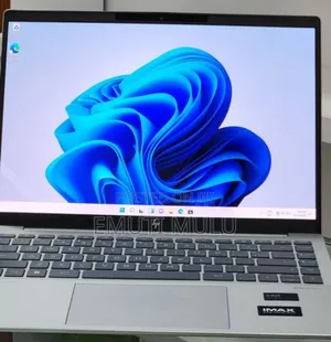 New Laptop HP Pavilion 15 32GB Intel Core i7 SSD 512GB