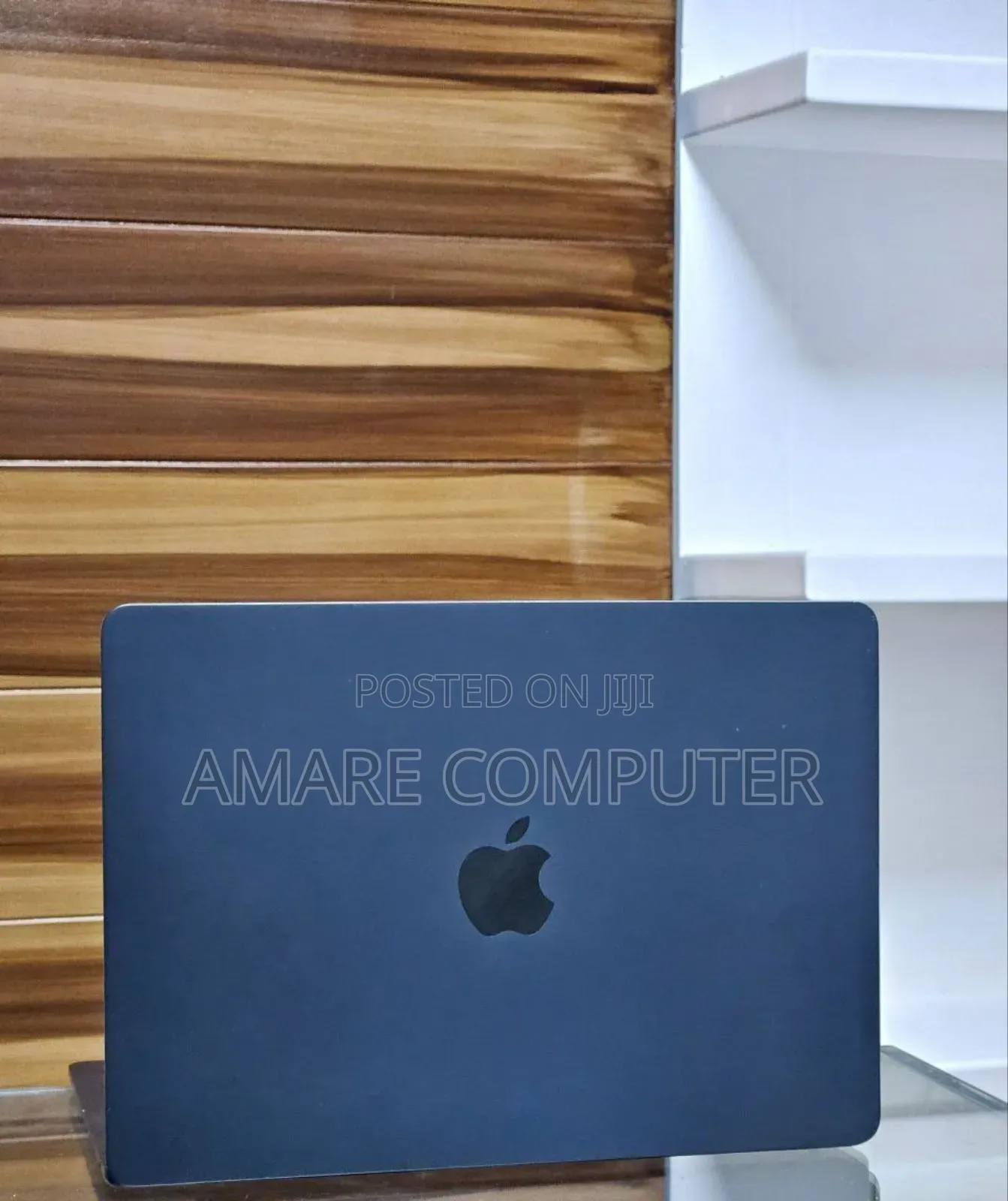 New Laptop Apple MacBook Air 2025 M4 13-inch 16GB Apple M4 SSD 256GB