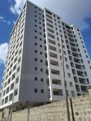 2bdrm Apartment in በCmcየተባበሩት 95% የተገነባ, Yeka for sale