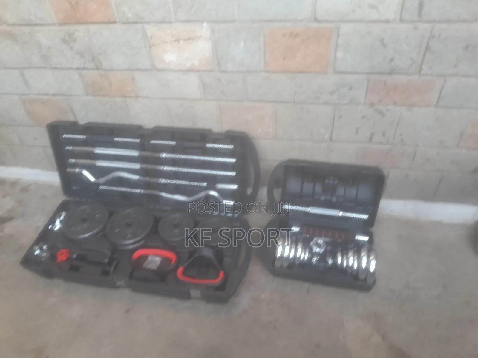 20kg Dumbbells / 46kg Barbel