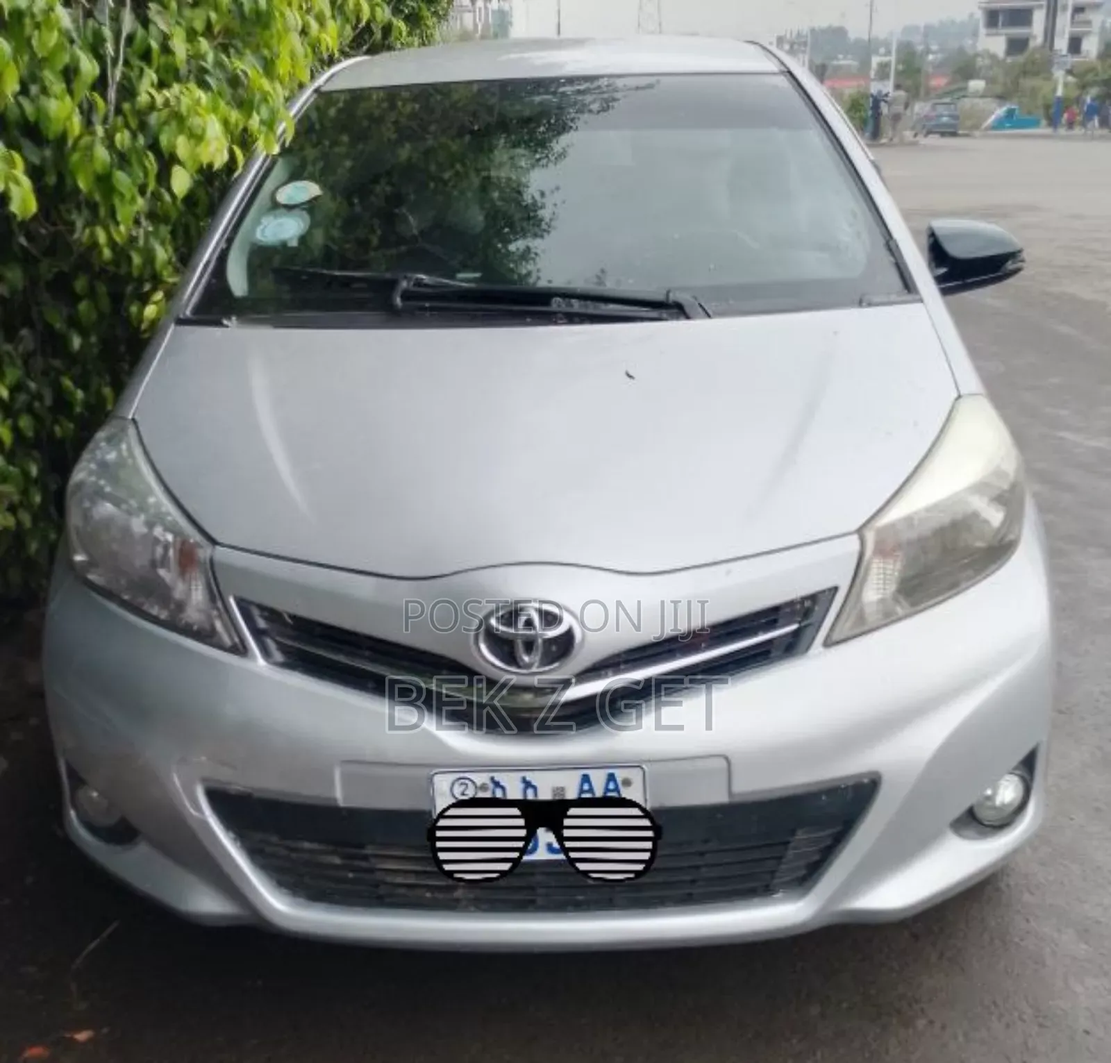 Toyota Yaris 2013 Silver