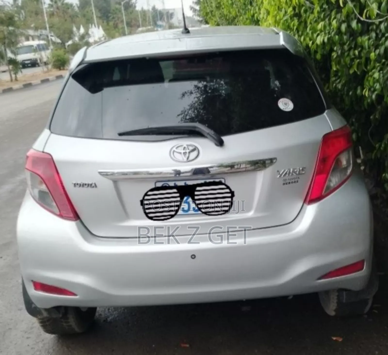 Toyota Yaris 2013 Silver