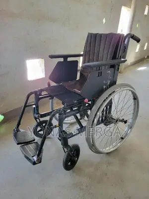 Wheelchair//Cross Series, Likely an Xl Adaptive Active Wheelchair