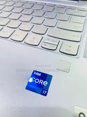 New Laptop Lenovo 16GB Intel Core i7 SSD 512GB