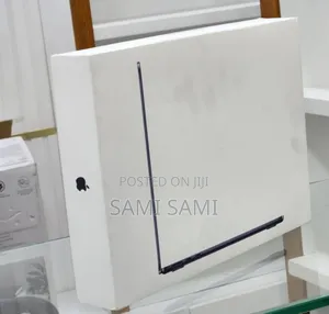 New Laptop Apple MacBook Air 2025 M4 13-inch 16GB Apple M4 SSD 256GB