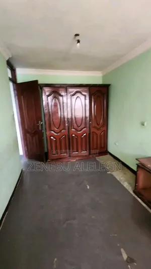 2bdrm Condo in Summit Condominiums, Bole for sale