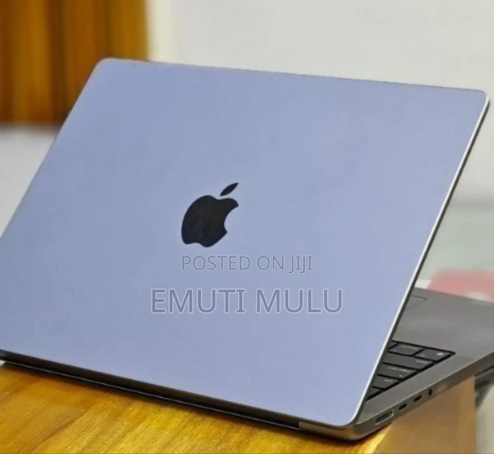 New Laptop Apple MacBook Pro M1 16GB Intel Core i7 SSD 512GB