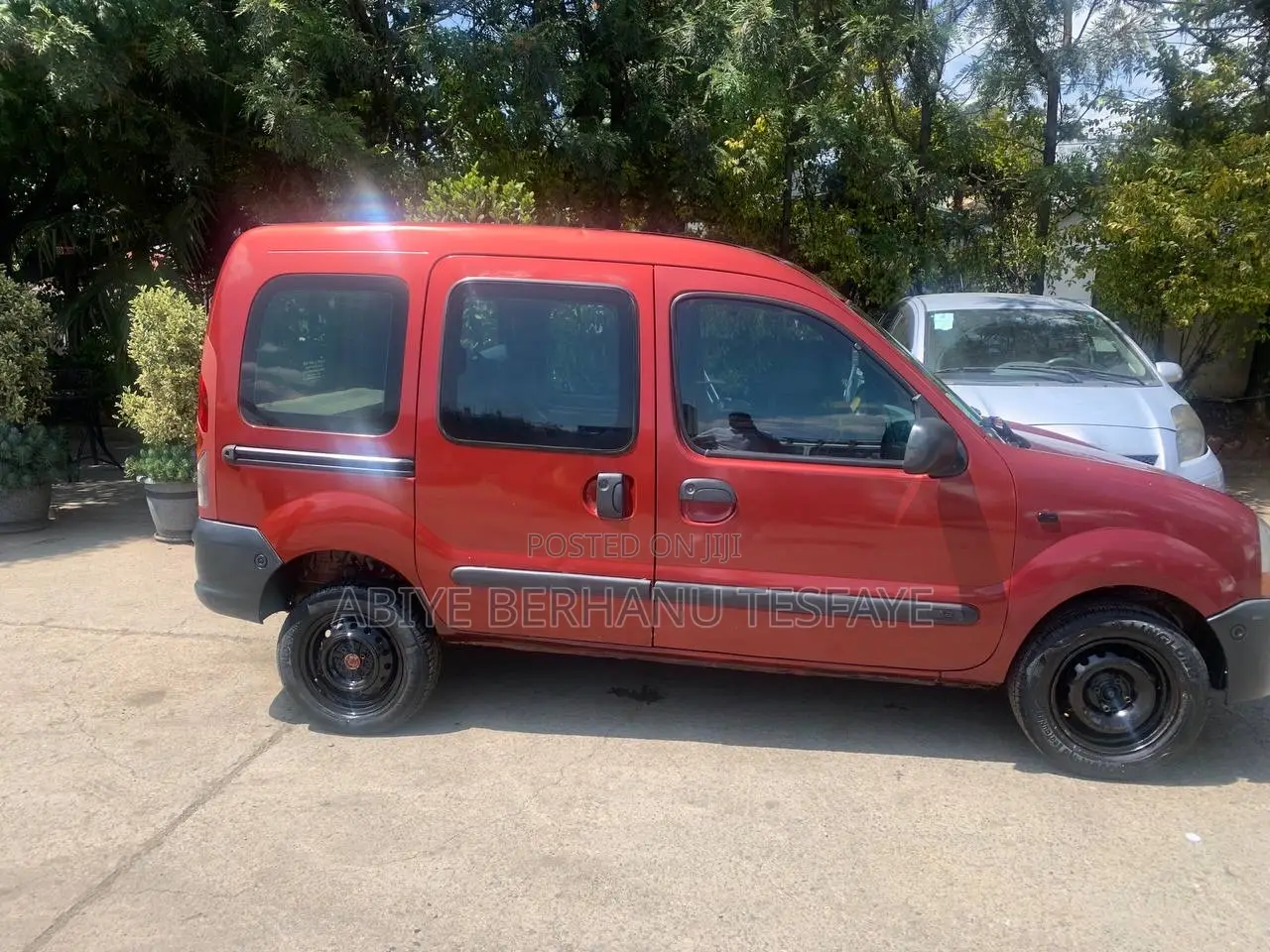 Renault Kangoo 2000 Burgundy