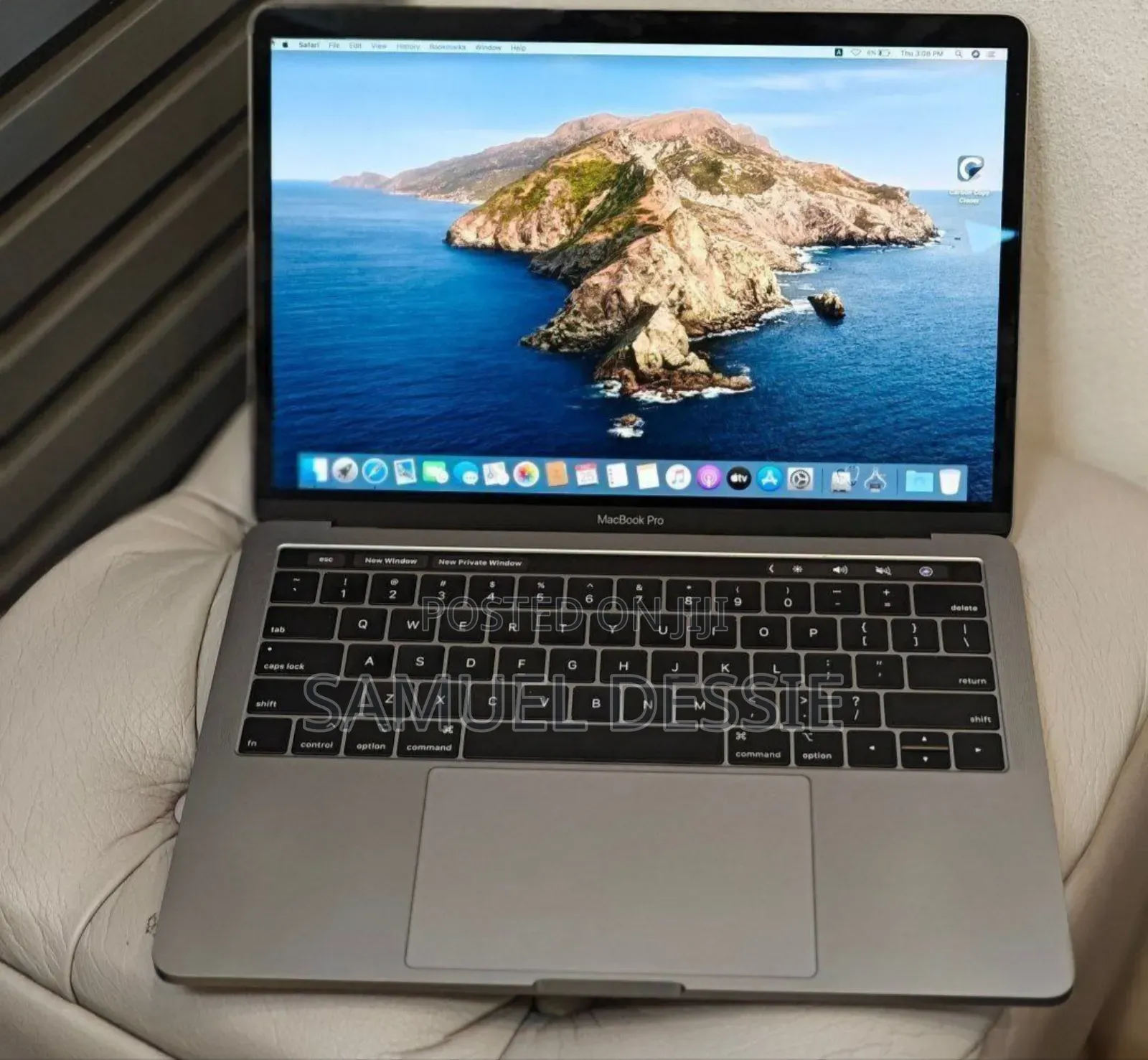 New Laptop Apple MacBook Pro 2019 16GB Intel Core i7 SSD 1T