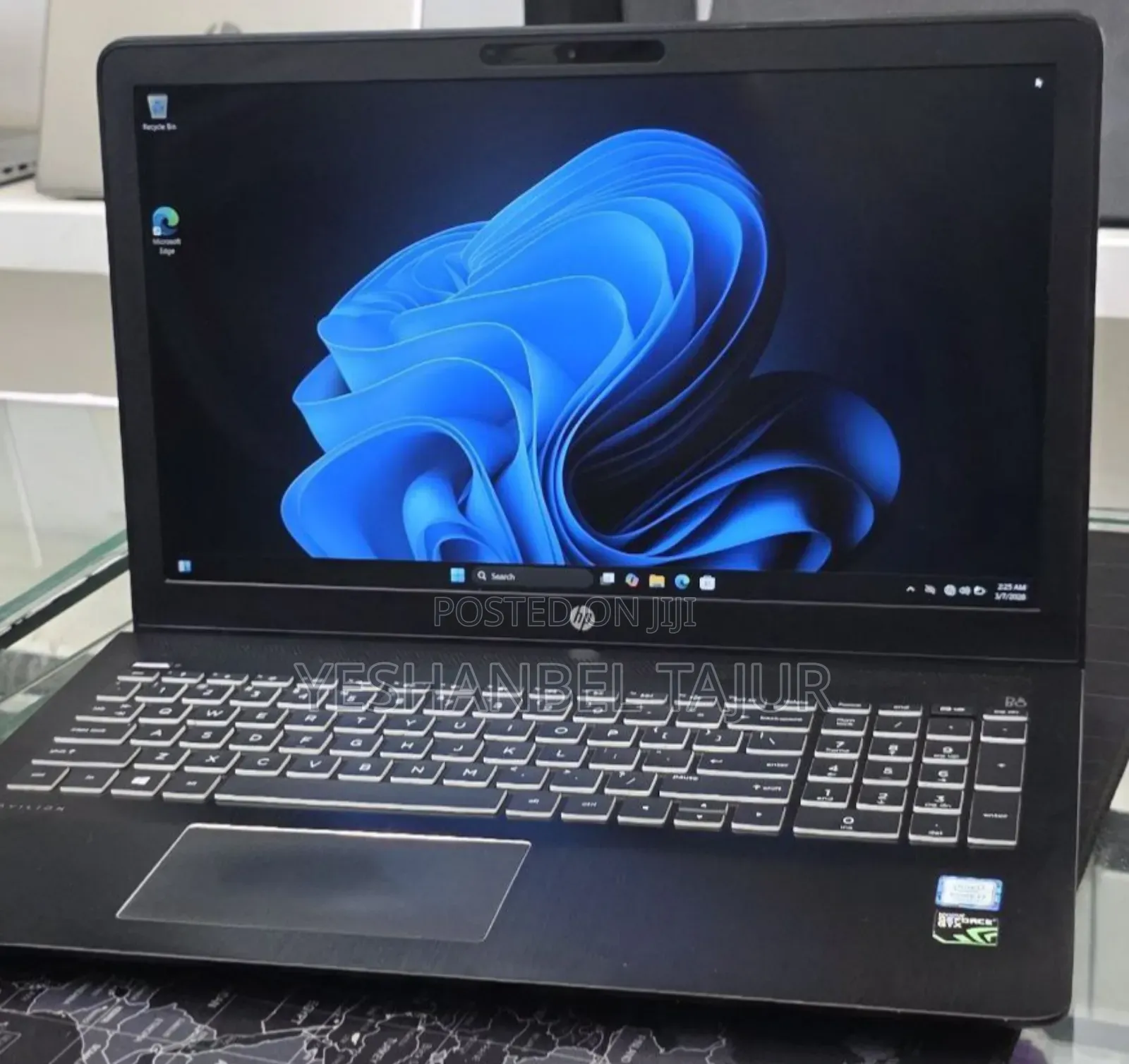 New Laptop HP Pavilion 15 16GB Intel Core i7 HDD+SSD 256GB