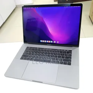 Laptop Apple MacBook Pro 2017 4GB Intel Core i7 SSD 16 GB