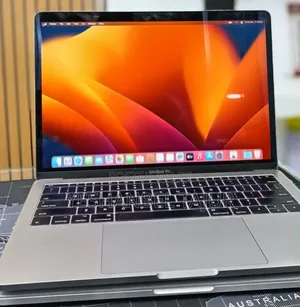 New Laptop Apple MacBook Pro 2017 8GB Intel Core i5 SSD 128GB