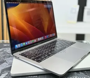 New Laptop Apple MacBook Pro 2017 8GB Intel Core i5 SSD 128GB