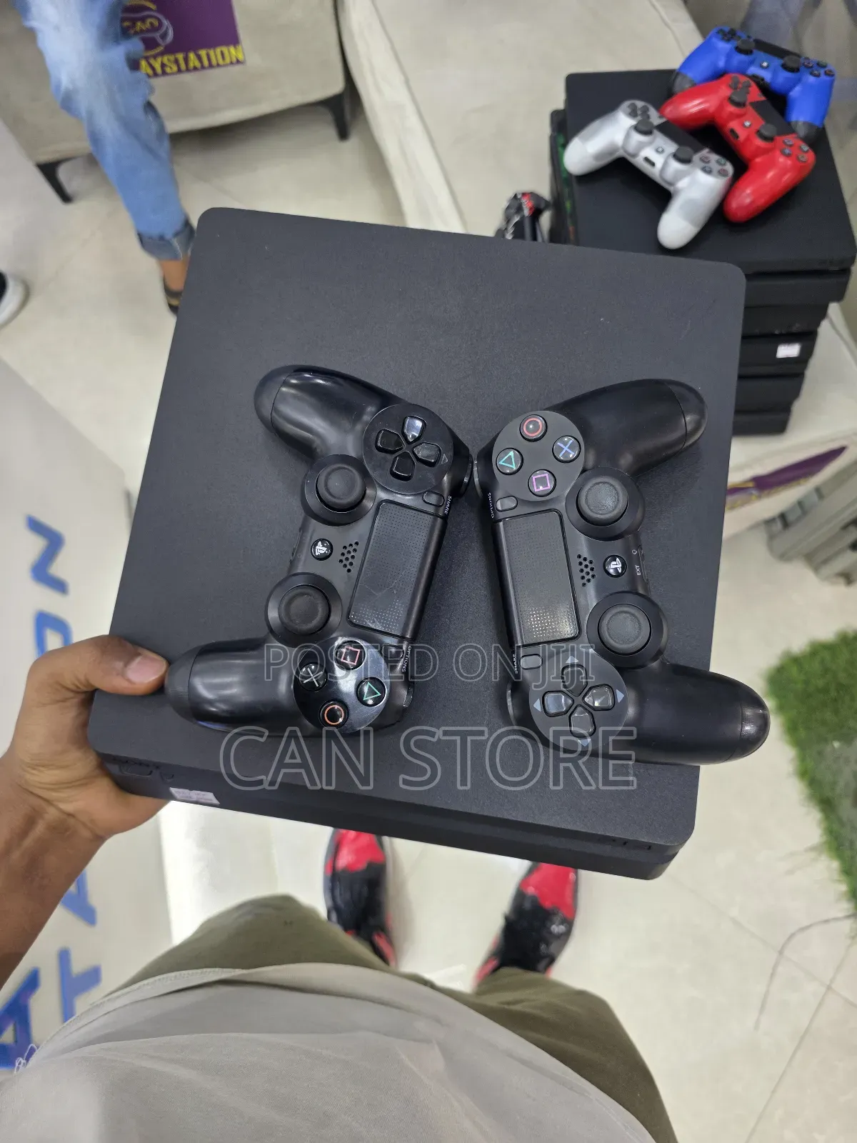 Playstation 4slim ከ 2joystick ጋር Fc26 Active