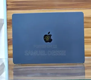 New Laptop Apple MacBook Air 2025 M4 13-inch 16GB Apple M4 SSD 256GB