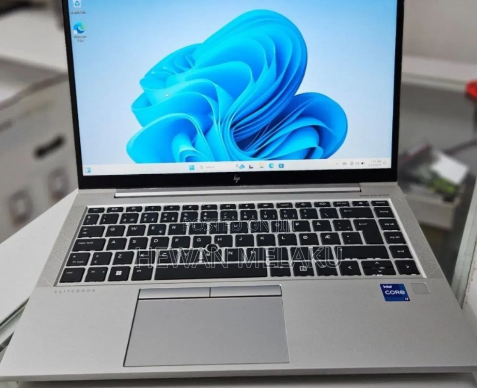 New Laptop HP EliteBook 840 G8 16GB Intel Core i7 SSD 512GB