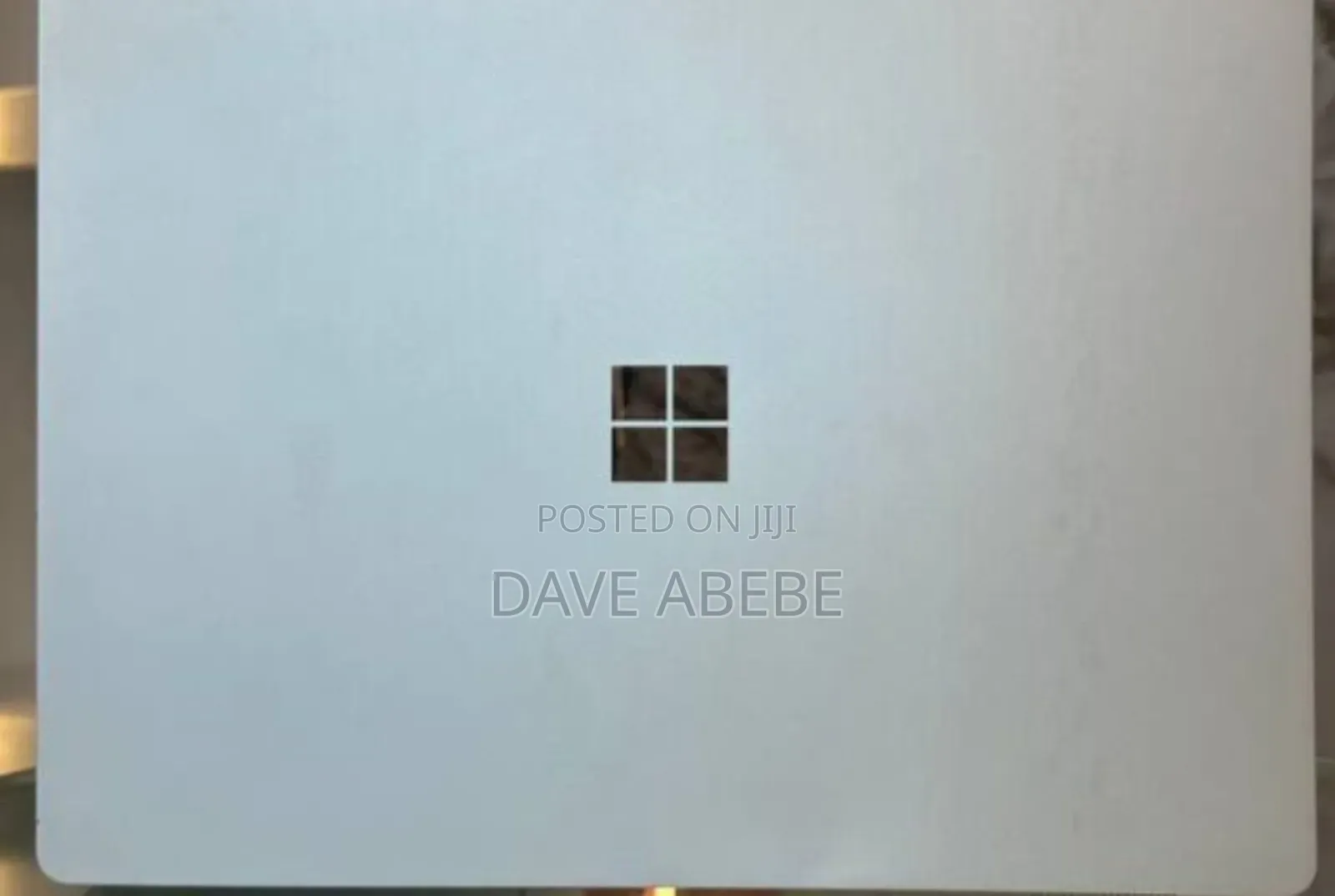 New Laptop Microsoft Surface Laptop 8GB Intel Core i5 SSD 256GB