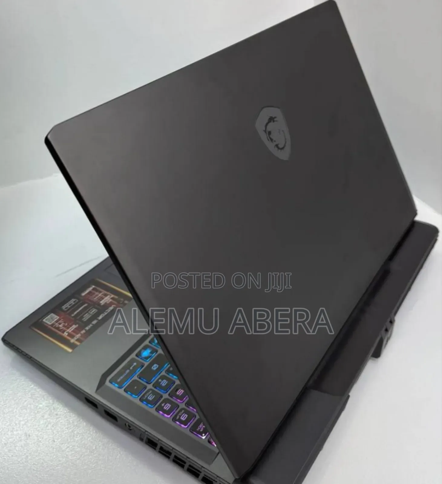 New Laptop MSI Vector 16 HX AI A2XWIG 32GB Intel Core Ultra 7 SSD 512GB