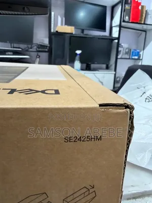 24 Inch Packed Monitor