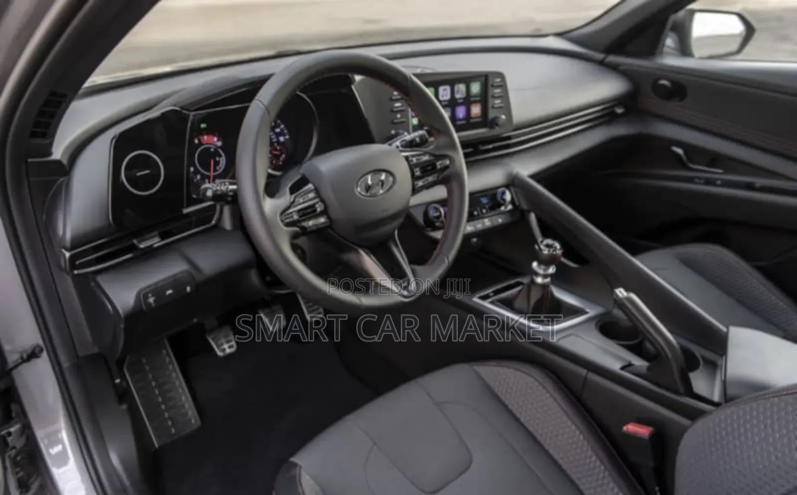 Hyundai Elantra 2022 White