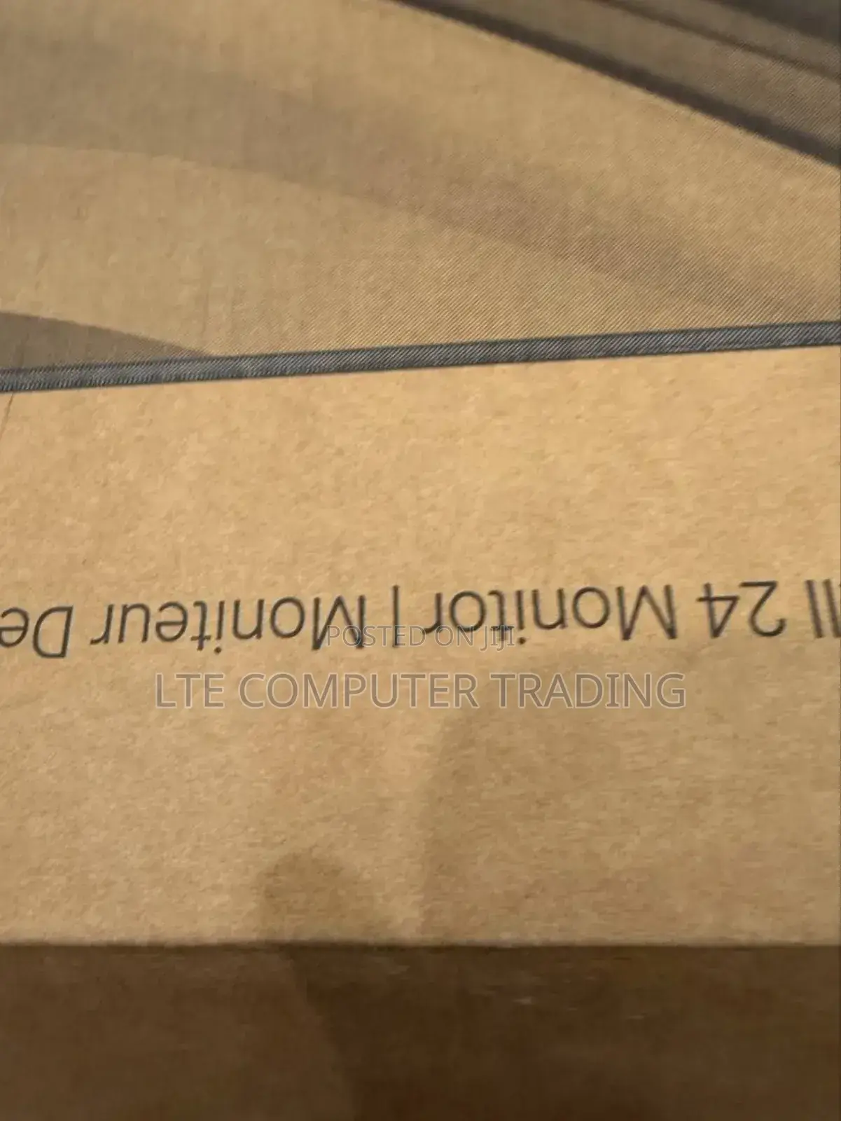 24 Inch Packed Monitor