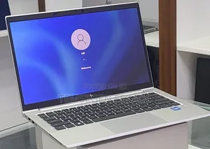 New Laptop HP EliteBook 840 G8 16GB Intel Core i5 SSD 512GB