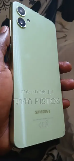 Samsung Galaxy A05 64 GB White