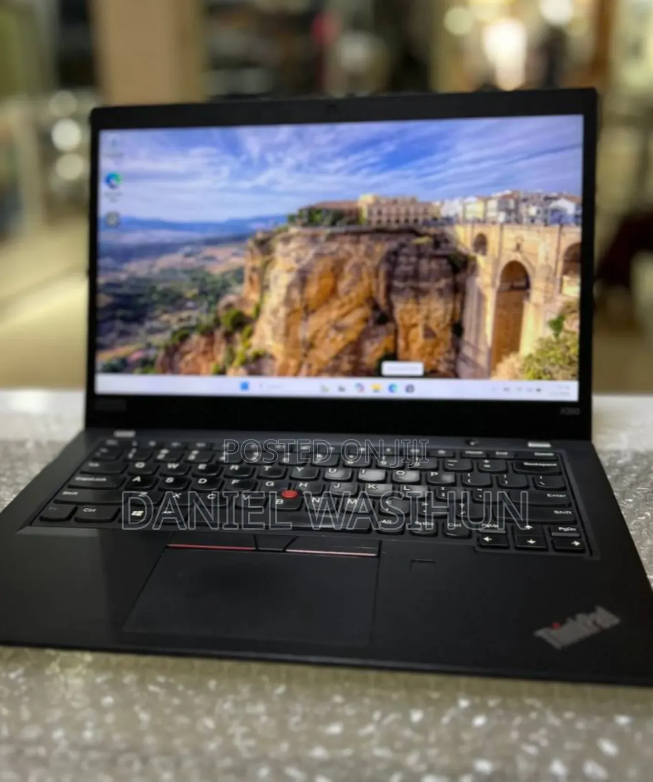 New Laptop Lenovo ThinkPad X390 16GB Intel Core i7 SSD 512GB