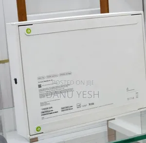 New Laptop Apple MacBook Air 2025 M4 15-inch 16GB Apple M4 SSD 256GB