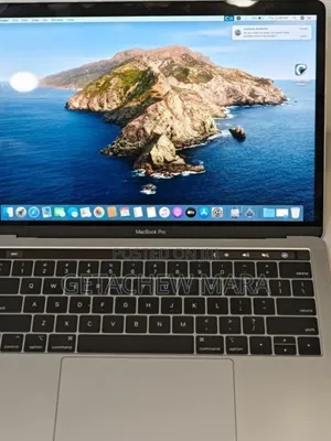New Laptop Apple MacBook Pro 2019 16GB Intel Core i7 SSD 1T
