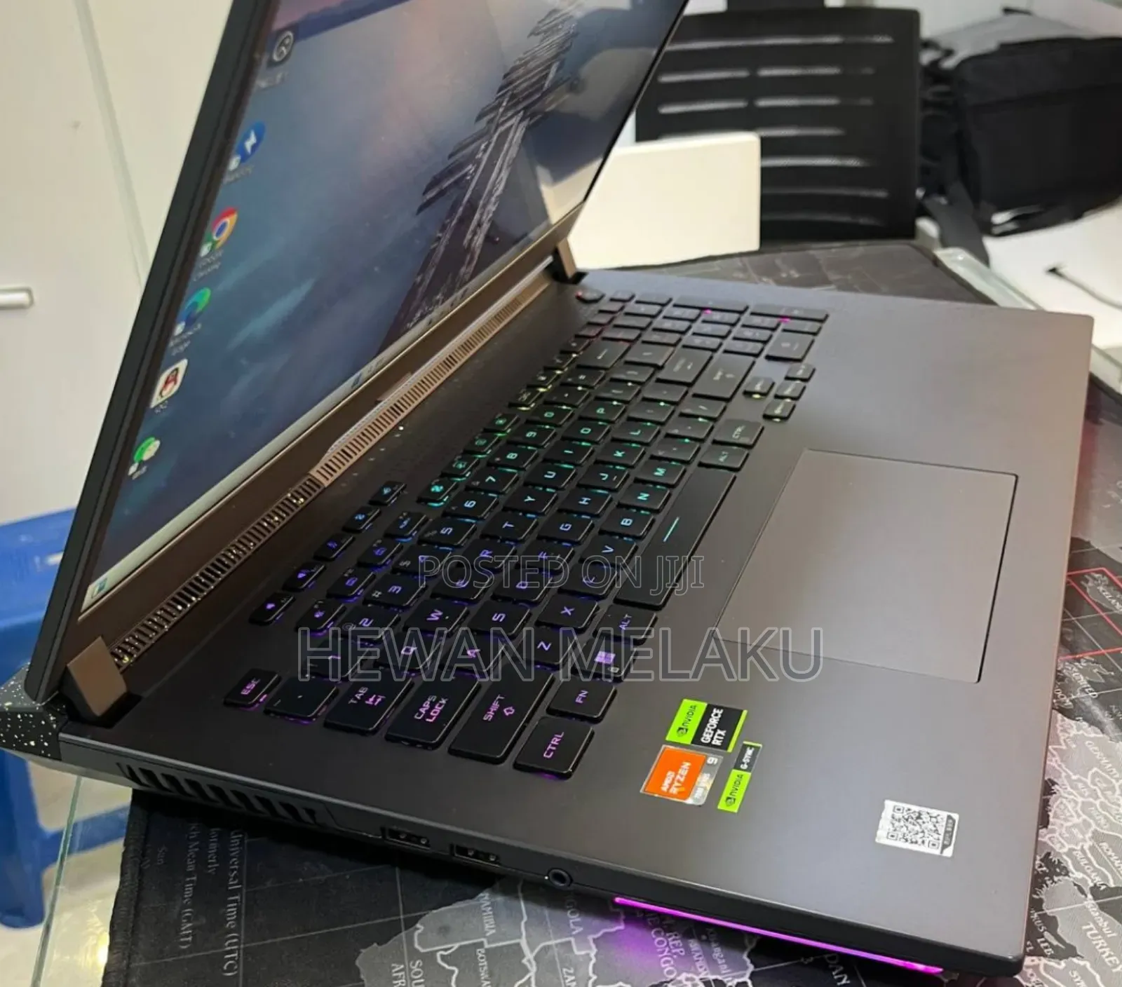 New Laptop Asus ROG Strix G731G 32GB AMD Ryzen 9 SSD 1T