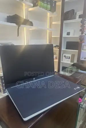 New Laptop HP 8GB Intel Core i7 SSD 512GB