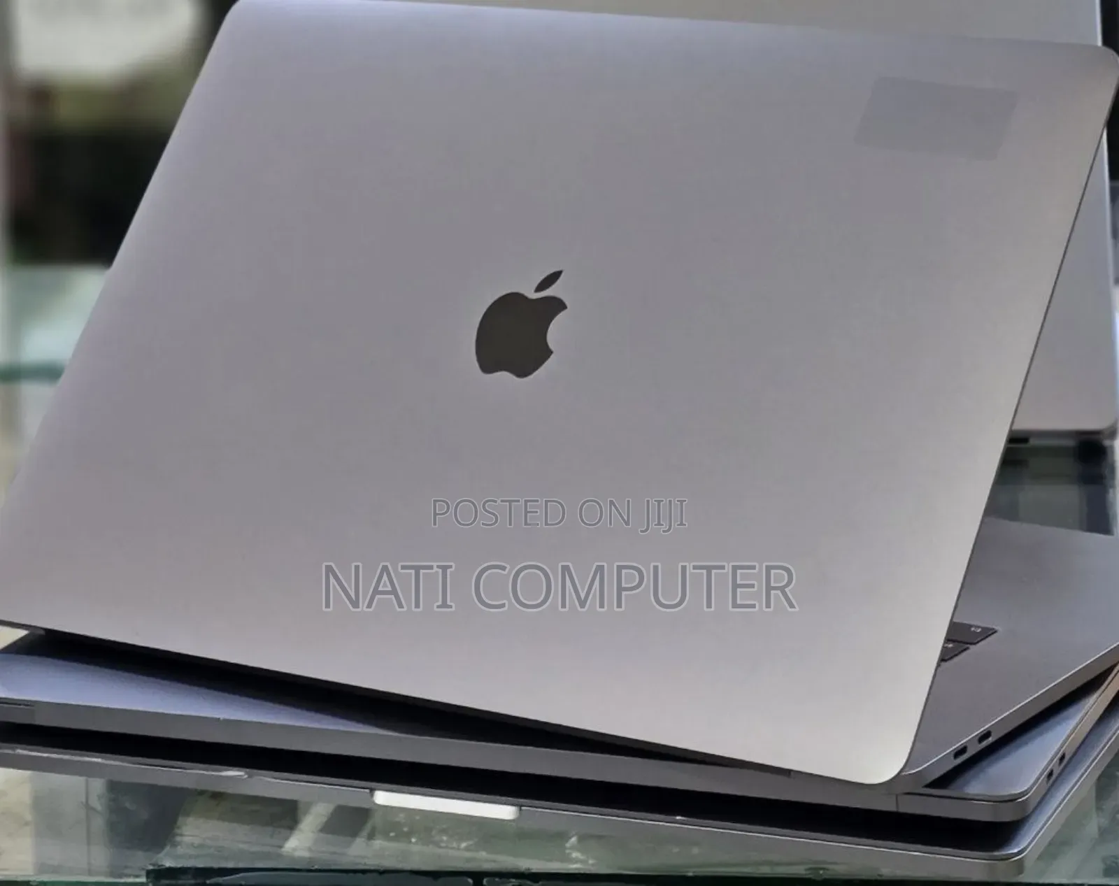 New Laptop Apple MacBook Pro 2017 16GB Intel Core i7 SSD 512GB