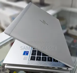 New Laptop HP EliteBook 840 G8 16GB Intel Core i7 SSD 512GB