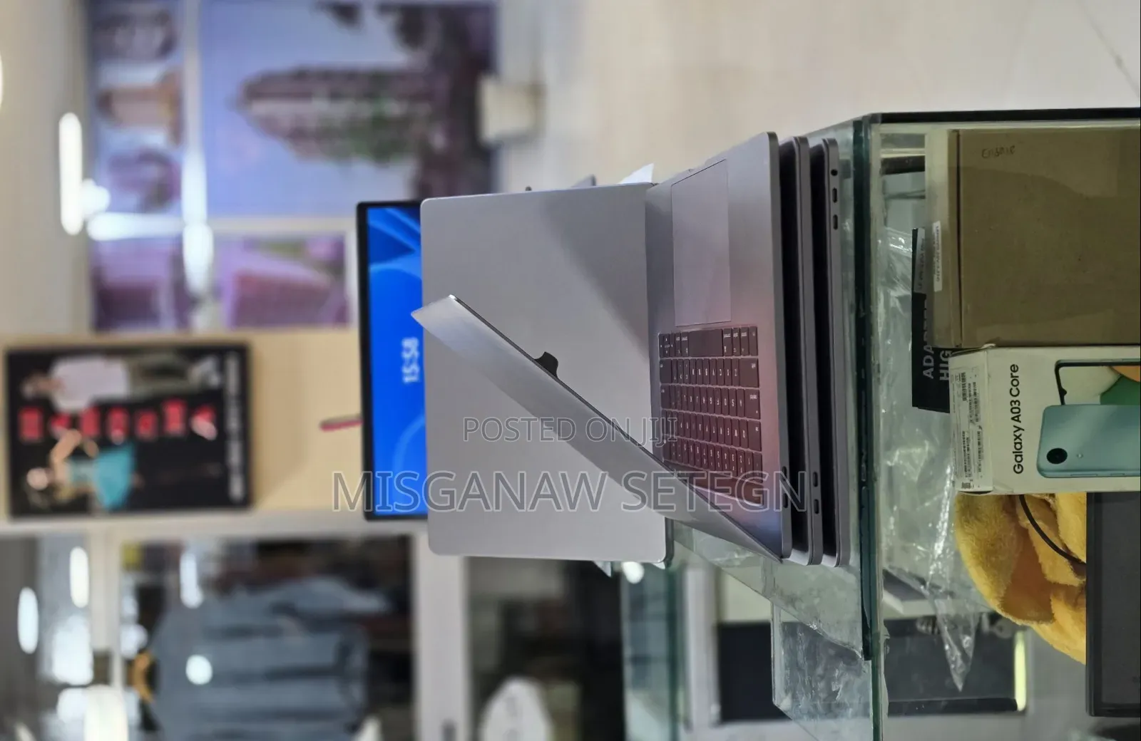 New Laptop Apple MacBook Pro 2019 16GB Intel Core i7 SSD 1T