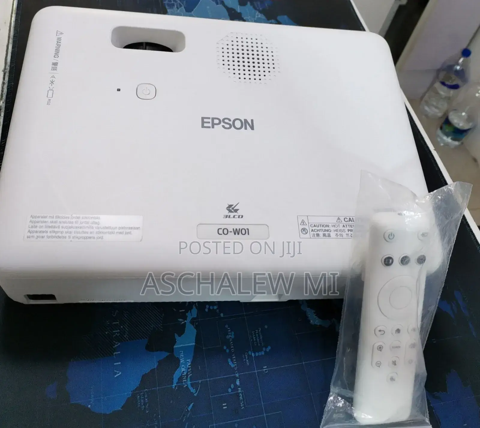Brand New Epson Projector Model: Eb-E10 With Cartoon With