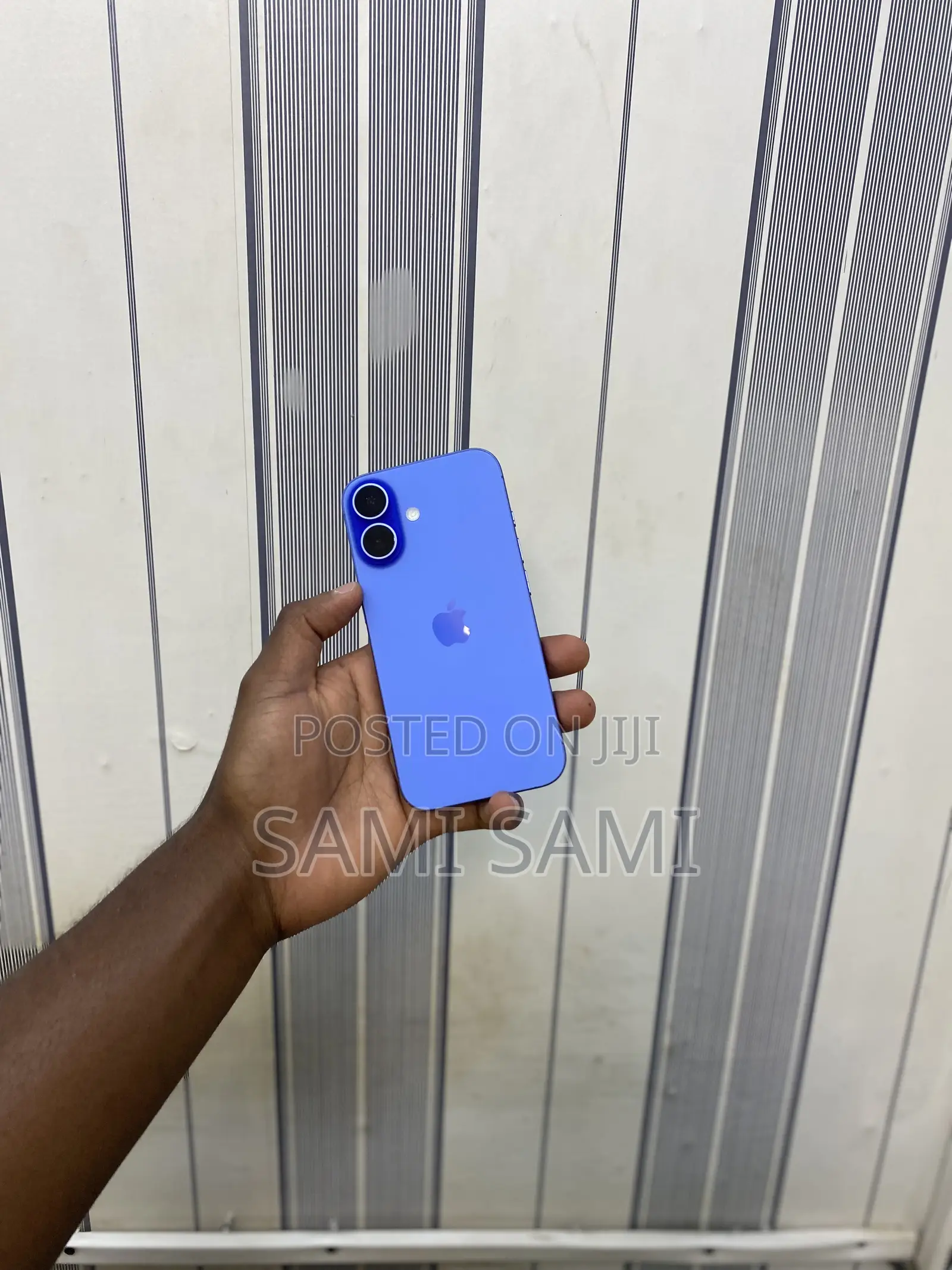 New Apple iPhone 16 128 GB Blue