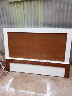 Gechoo Wood Work Bed