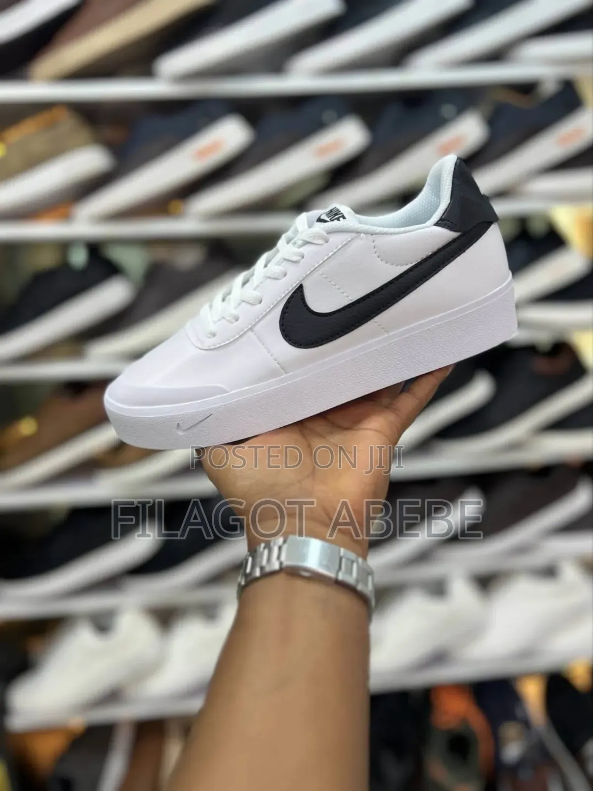 Nike Sb Dunk Low White Color With Black Stripes