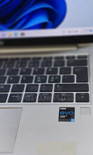 New Laptop HP EliteBook 840 G8 16GB Intel Core i5 SSD 512GB