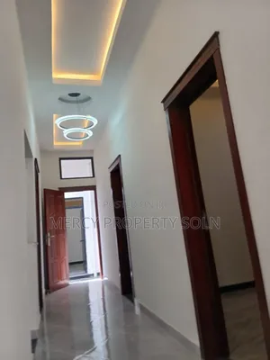 7bdrm House in Yeka for sale