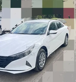 Hyundai Elantra 2022