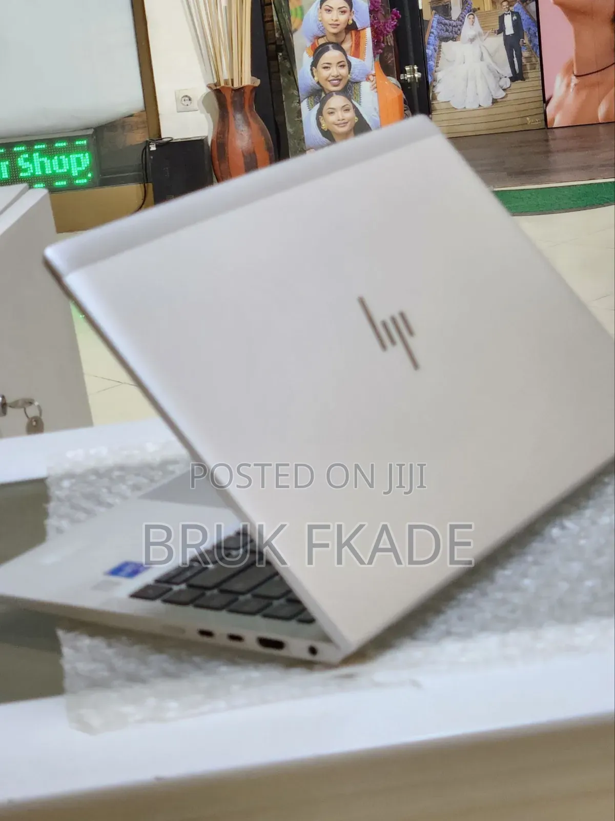 New Laptop HP EliteBook 840 G8 16GB Intel Core i7 SSD 512GB